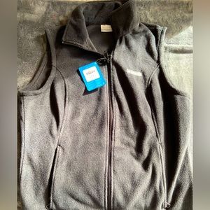 Columbia vest